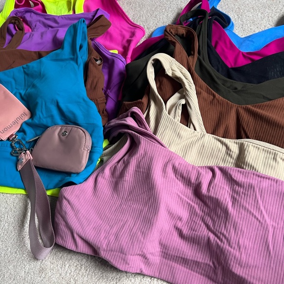 LULULEMON MYSTERY BUNDLES size 14 - Picture 3 of 5